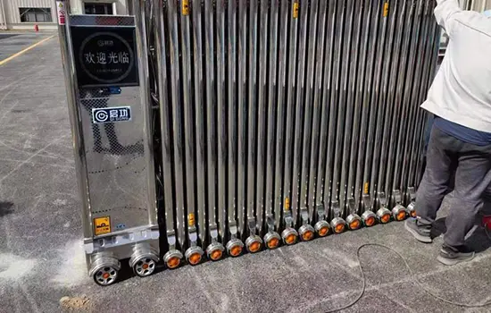 Automatic retractable driveway gate Electric retractable gate QG-G460 QiGong